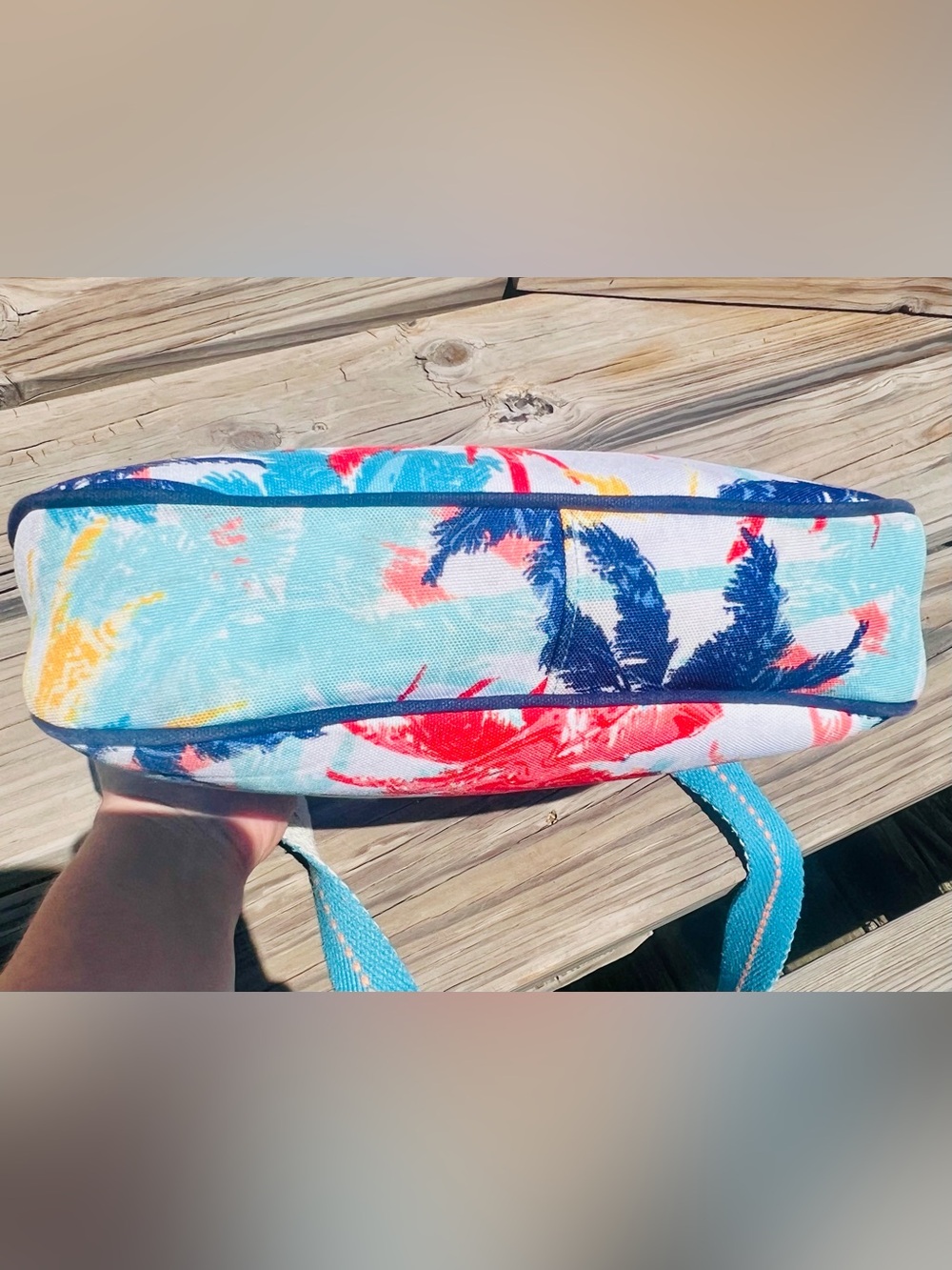 - Caribbean Joe Tropical Print Crossbody Canvas Bag! EUC! - Picture 9 of 16